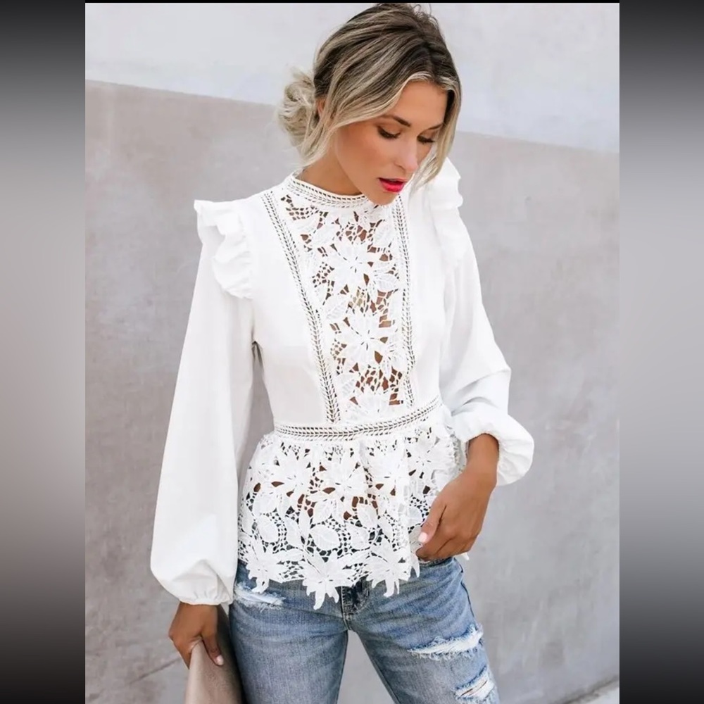 White Long Sleeve Blouse Lace Detail Sz Small